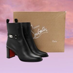 Christian Louboutin Lock Booty 70 in Black Leather Size 37 AUTHENTIC MSRP $1395
